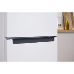 Холодильник Indesit DS 3180 W