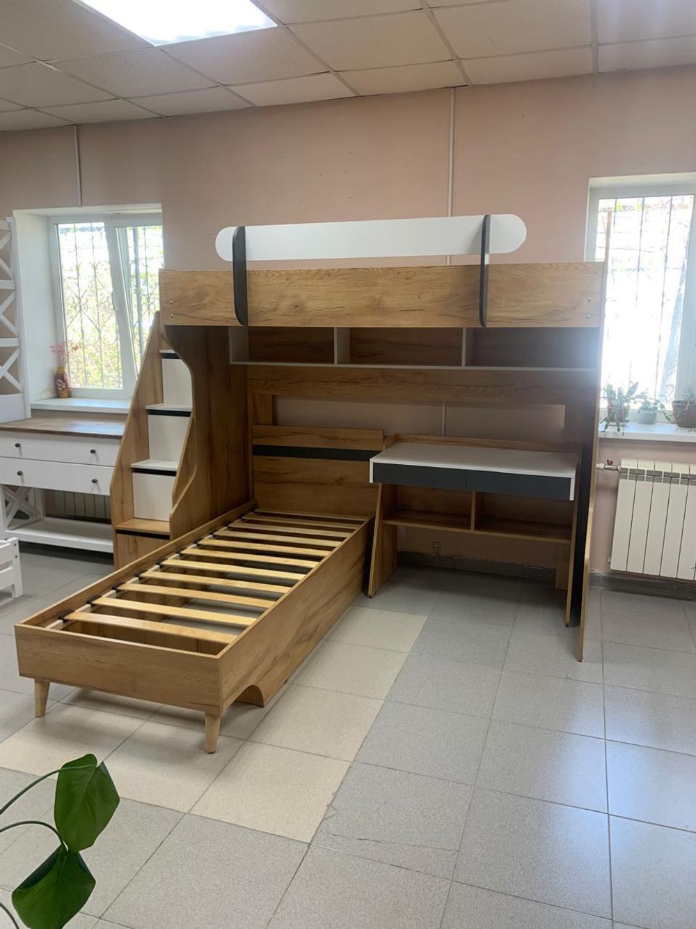 Уголок школьника Омега 3 кровать чердак 800*2000