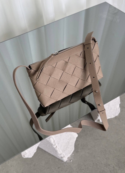 Сумка через плечо Bottega Veneta Diago Zipped