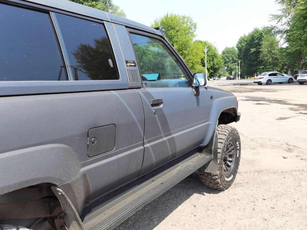 Toyota Hilux Surf пикап