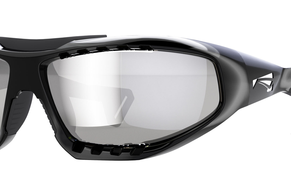 Спортивные очки LiP Surge / Gloss Black - Black / PC Photochromic / ecLiPse Series ML Silver Smoke AF Lens