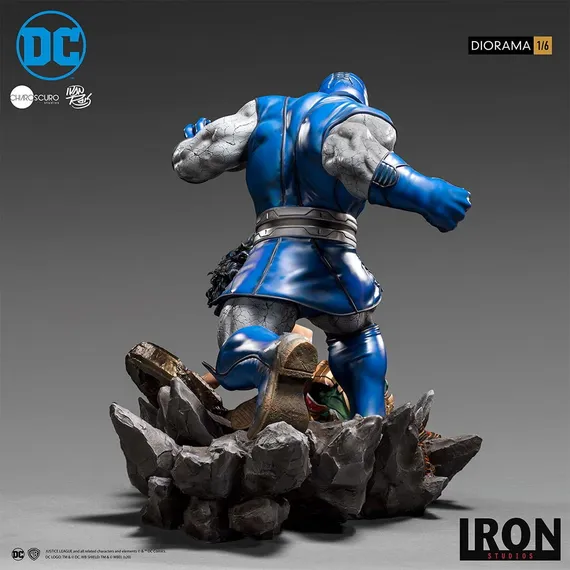 Wonder Woman vs Darkseid diorama - DC Comics - Iron Studios