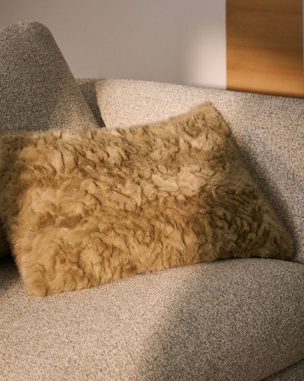 Чехол для подушки Oruma из искусственного меха светло-коричневого цвета, 60 x 40 см