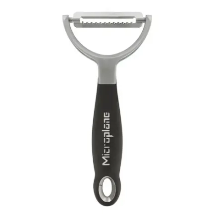 Microplane Горизонтальная овощечистка Y julienne черная EAN 098399480831