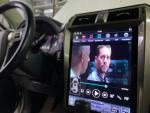 Магнитола для Lexus GX460 2009-2019 (навигация) - Kuberg ZF-1815-GE вертикальный экран в стиле "Тесла" на Android 13, Быстрая, CarPlay, 4G SIM-слот