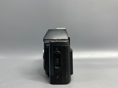 Canon T70