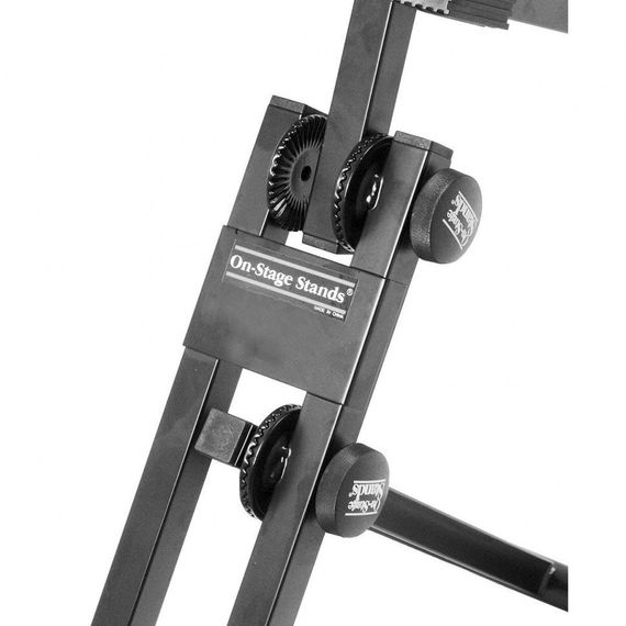 OnStage RS7705 поставка для мониторов и комбо усилителей