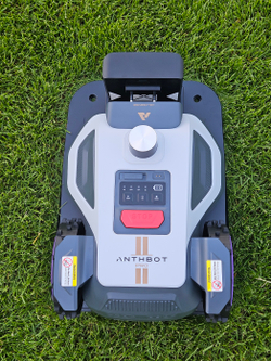 Робот-газонокосилка Anthbot M9 PRO (15 СОТОК)