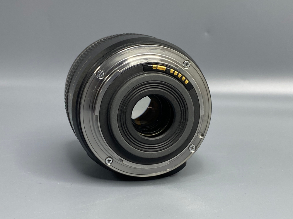 Canon EF-S 60mm f/2.8 Macro USM