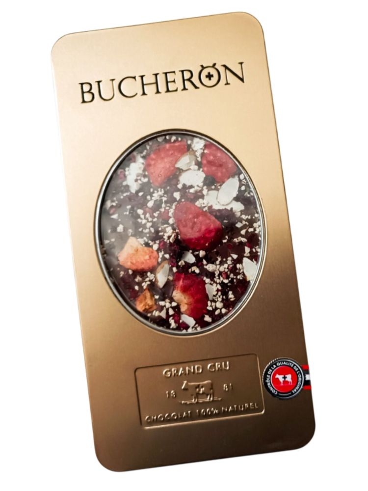 Шоколад молочный Bucheron Ежевика Миндаль Клубника 100 г