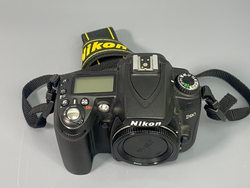 Nikon D90 Залипает зекрало