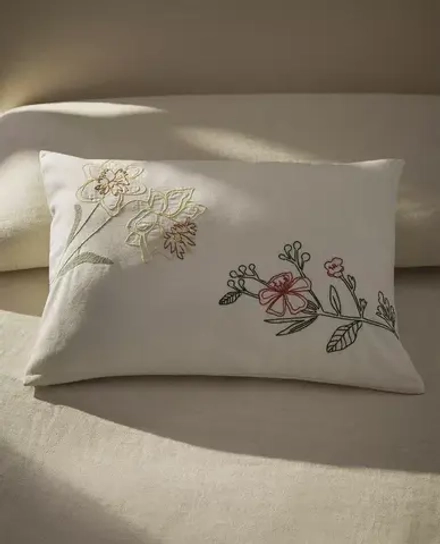 ZARA HOME НАВОЛОЧКА ДЛЯ ДЕКОРАТИВНОЙ ПОДУШКИ С ВЫШИВКОЙ, ЭКРЮ
