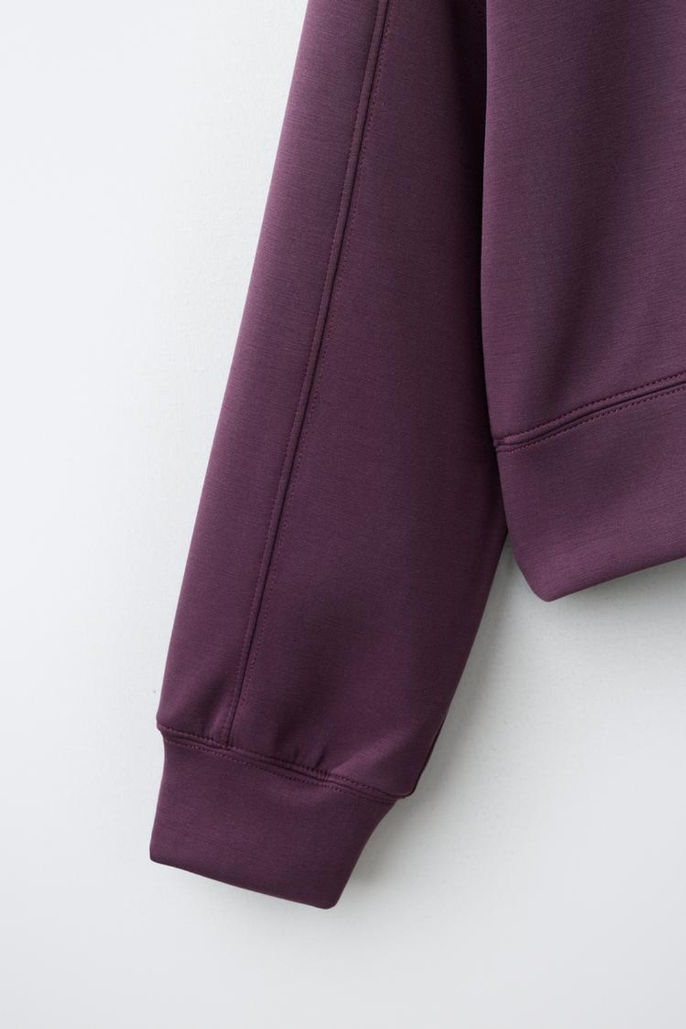 ZARA СПОРТИВНАЯ ТОЛСТОВКА С НАДПИСЬЮ, ЛИЛОВЫЙ