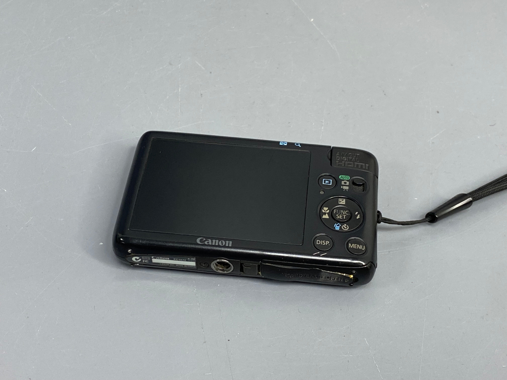 Canon IXUS 130