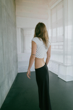 ФУТБОЛКА CROPPED С КОРОТКИМИ РУКАВАМИ — ZARA