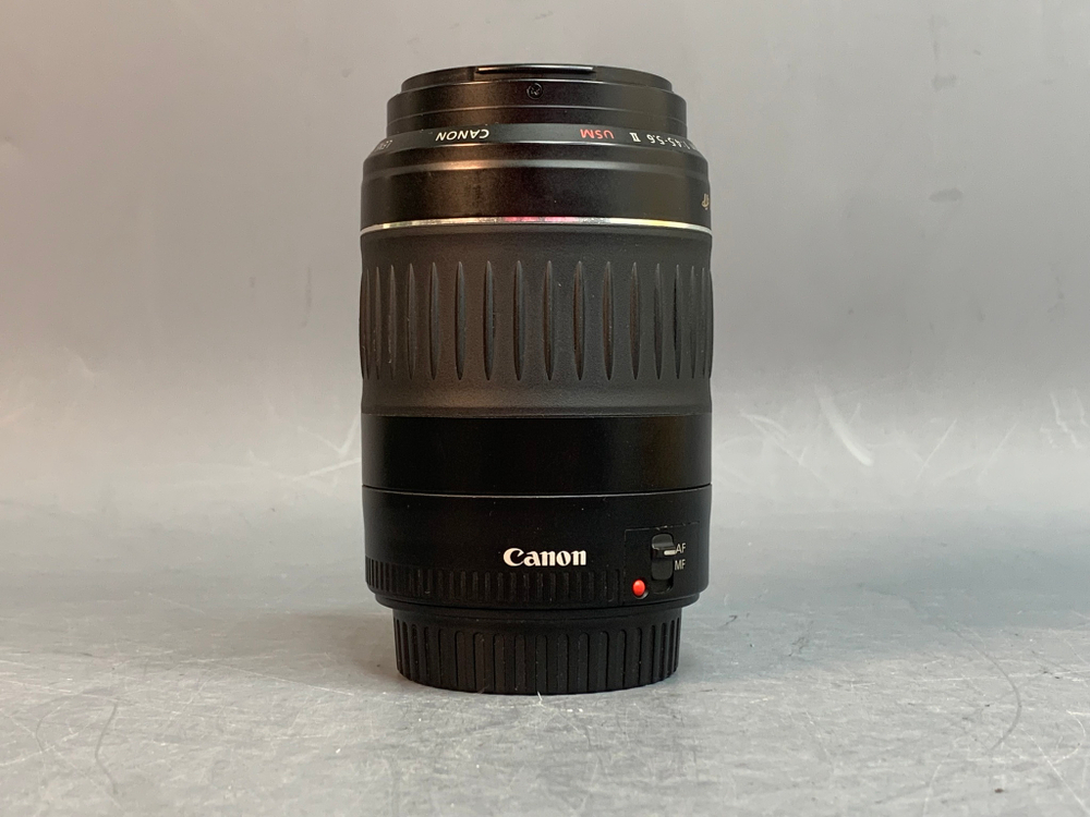 Canon EF 55-200mm 4.5-5.6 II USM