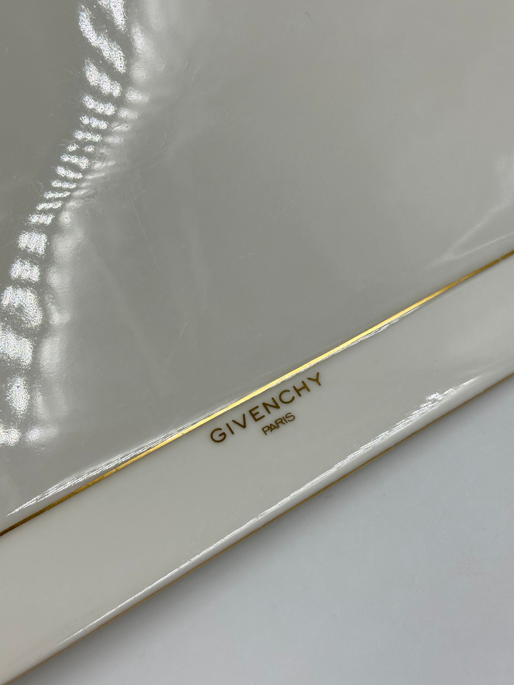 Блюдо Givenchy by Yamaka