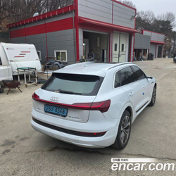 Audi e-tron 55 Quattro — 2020