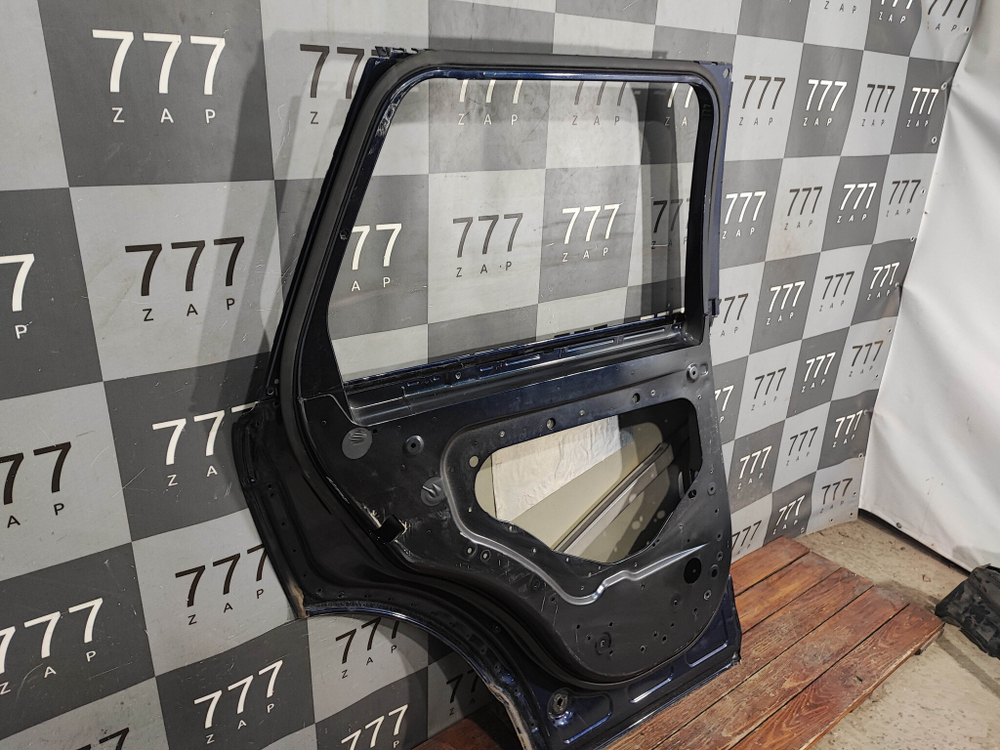 Дверь задняя левая Range Rover 4 (L405) 12-22 Б/У Оригинал LR100511