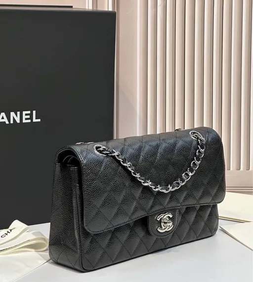 Женская сумка Chanel Timeless Jumbo черный