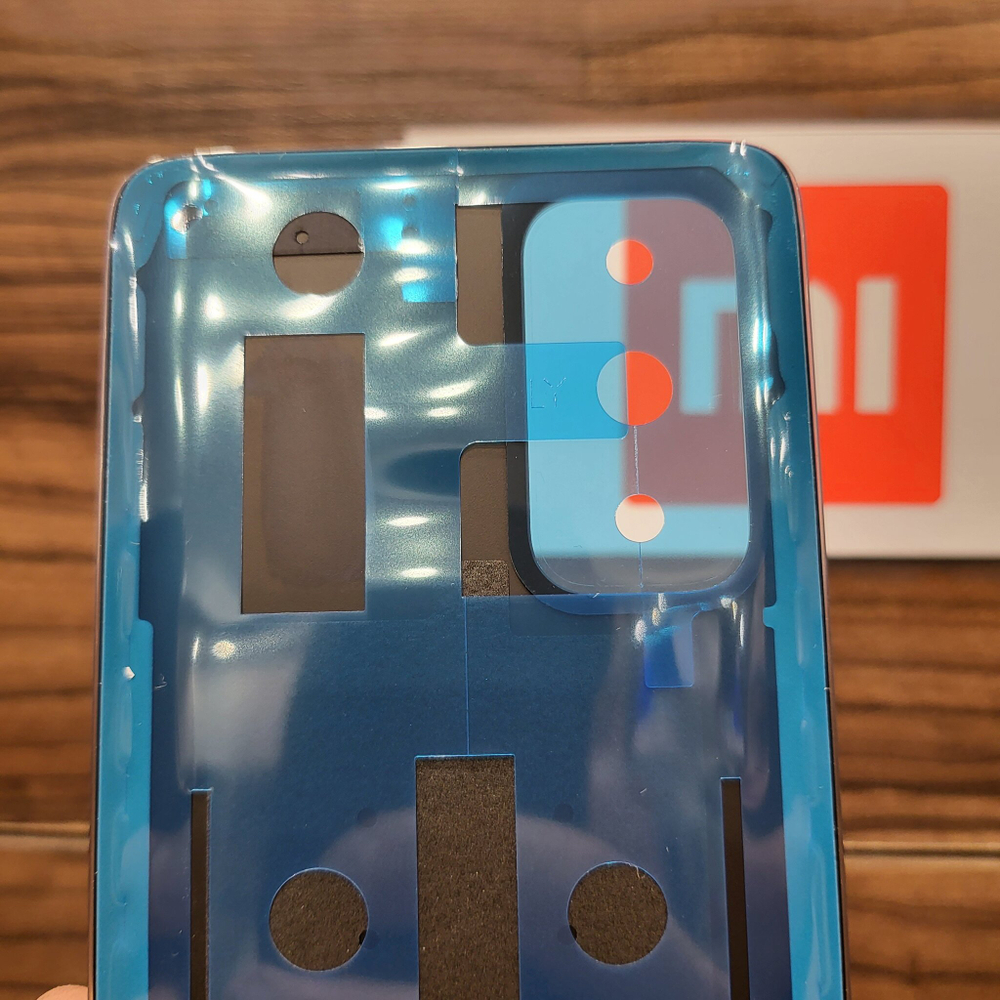 Крышка для Xiaomi Mi 10T / Xiaomi Mi 10T Pro - оригинальная задняя стеклянная панель (серебристого цвета)