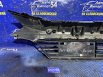 Решетка радиатора Honda VEZEL 2014
