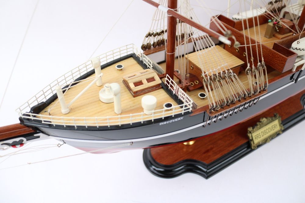 Van Der Heijden Парусник "RRS DISCOVERY", Британия