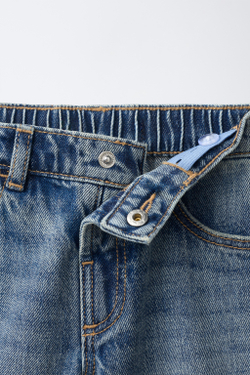 ZARA ДЖИНСЫ STRAIGHT С ДЕКОРАТИВНОЙ СТРОЧКОЙ, СИНИЙ
