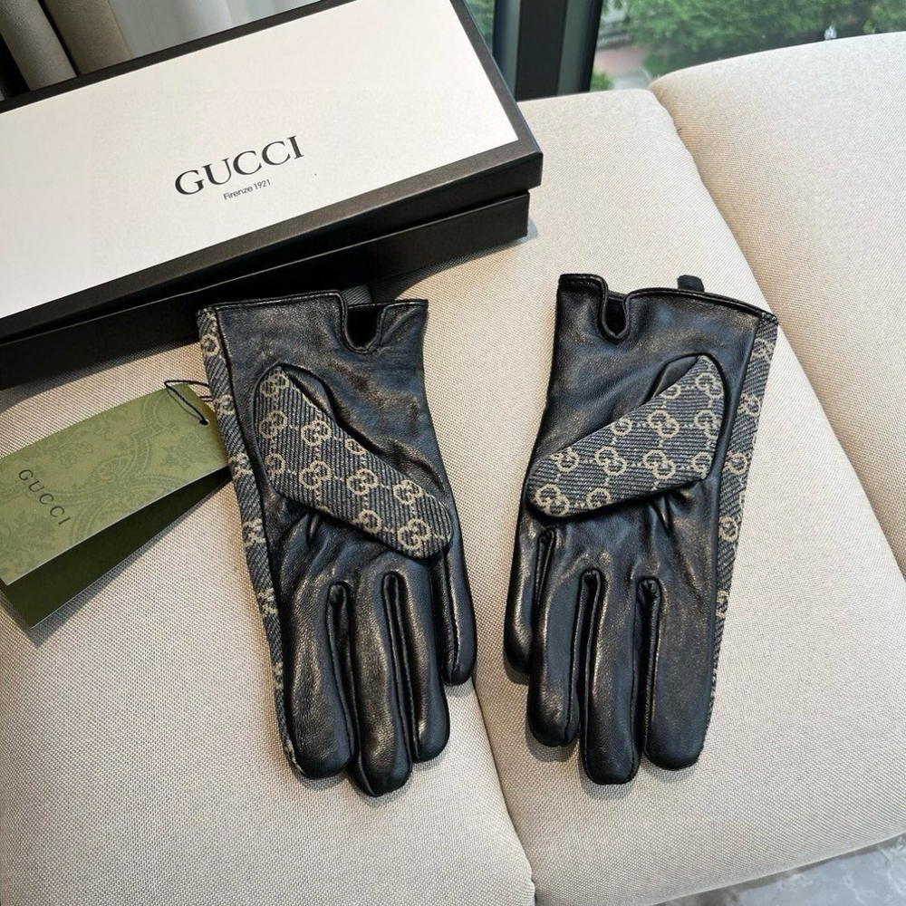 Женские перчатки Gucci с тёмным узором GG и чёрной ладонью — фото 2