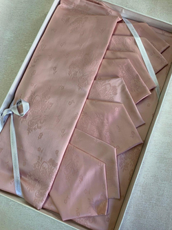 Скатерть 170х220 и 8 салфеток Gamba 9209 Rosa античная роза