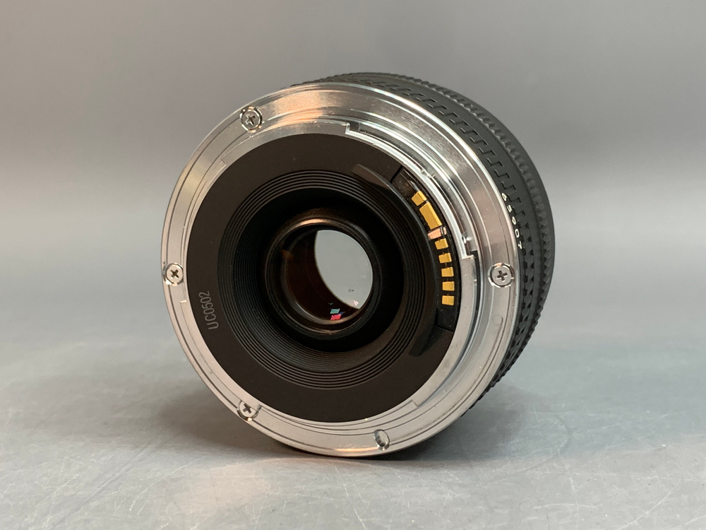 Canon EF 28mm F/2.8