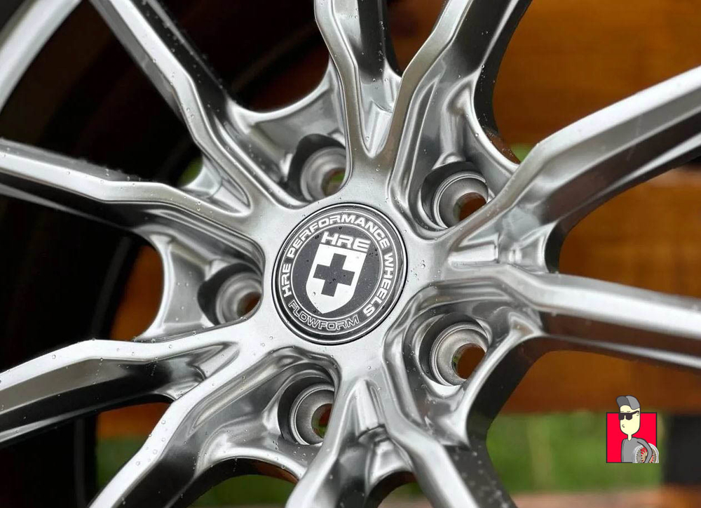 Комплект дисков HRE P104SC 19x8.5 et35 5x108