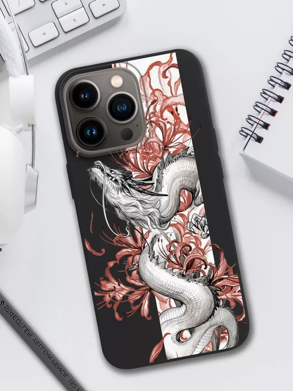 Чехол на iPhone 14 Pro с принтом
