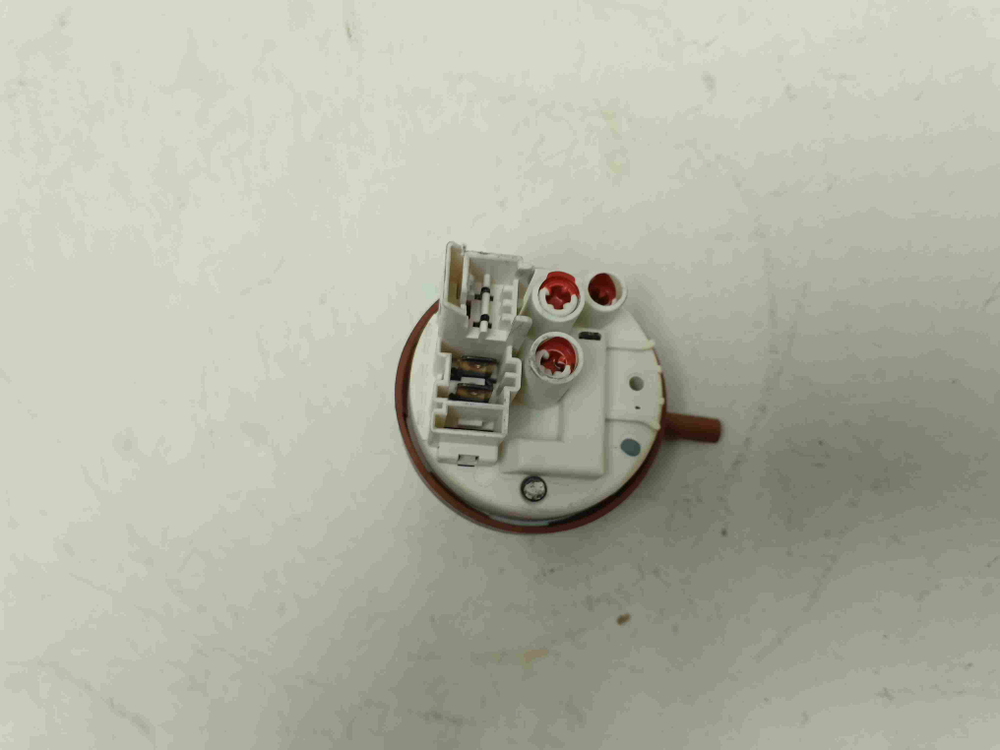 WAE20441OE/13 кт230 Датчик уровня воды для стиральной машины Bosch WAE20441OE/13 б/у