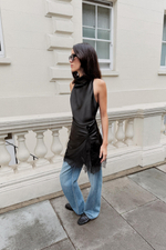АТЛАСНОЕ МИНИ-ПЛАТЬЕ С КРУЖЕВОМ — ZARA