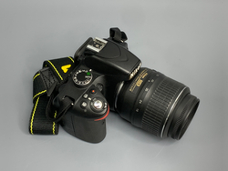 Nikon D3200 kit 18-55mm 12100 кадров