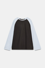 КОМБИНИРОВАННАЯ ФУТБОЛКА С РУКАВАМИ РЕГЛАН — ZARA