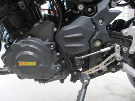 Kawasaki Z400 2021