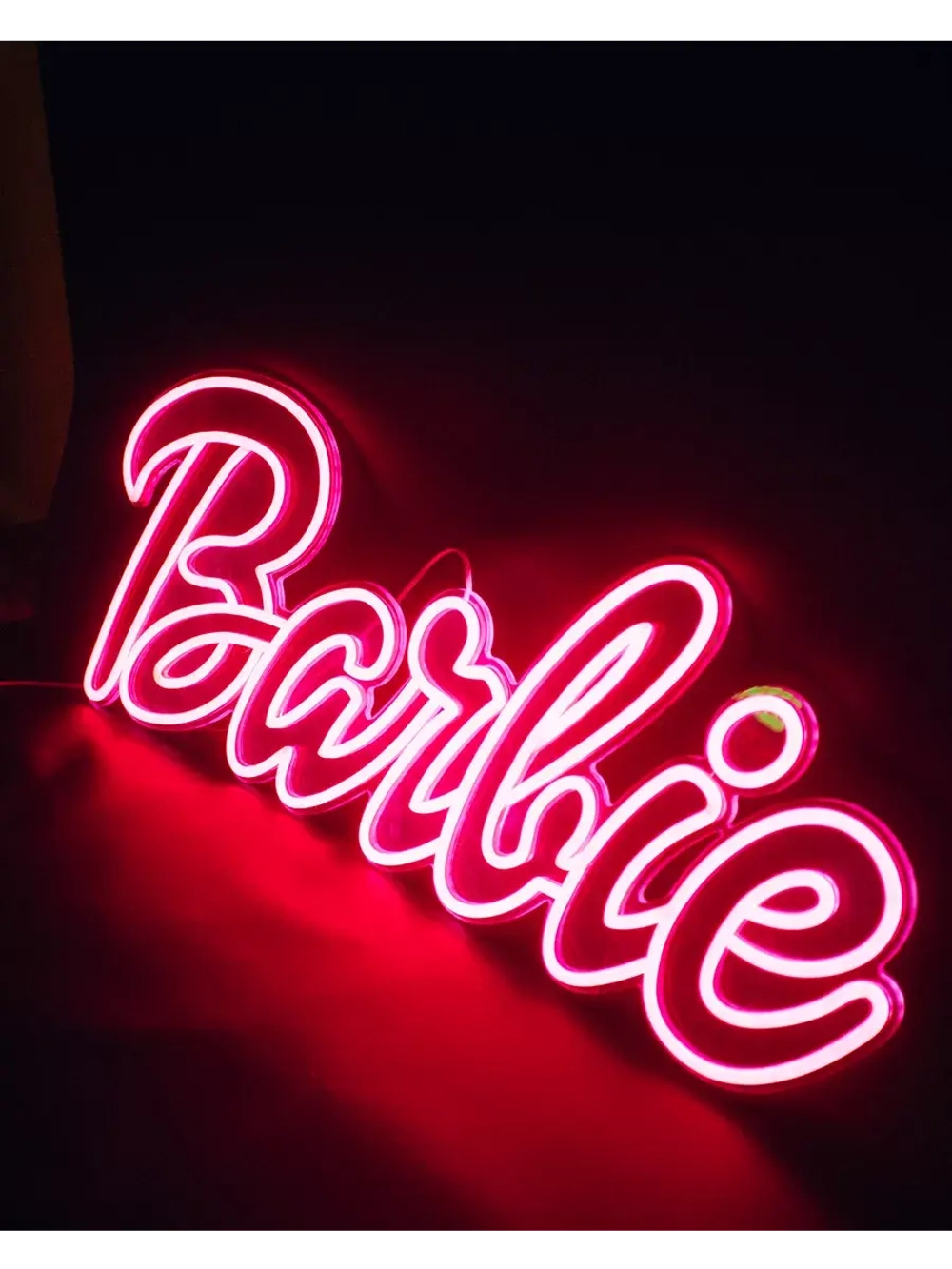 Неоновая вывеска светильник Barbie