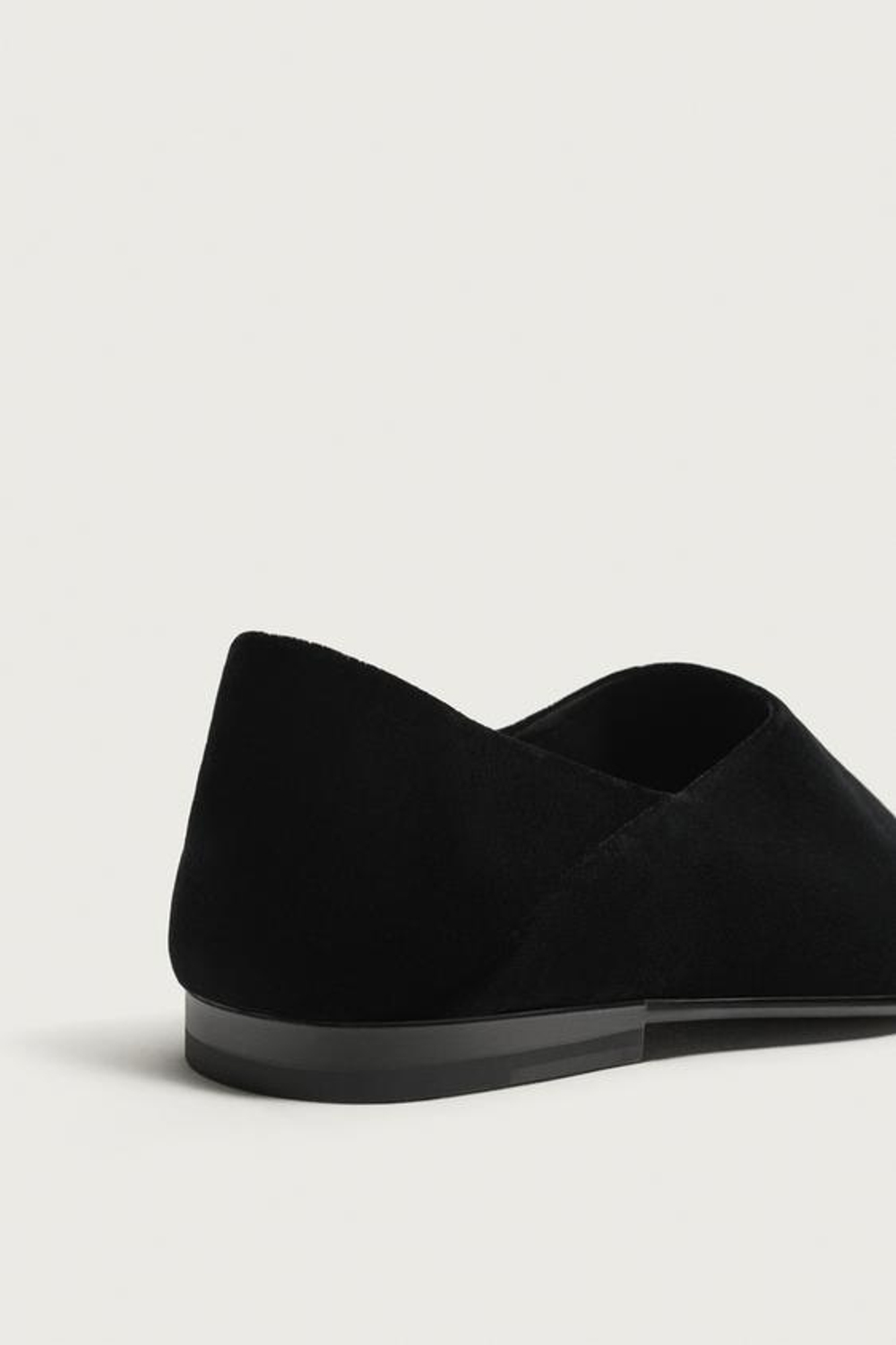 ZARA ЛОФЕРЫ С БАРХАТНЫМ ЭФФЕКТОМ, ЧЕРНЫЙ