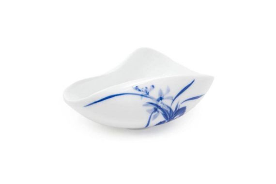 Porcelana Chahe „Kwiaty”, ręcznie malowana.