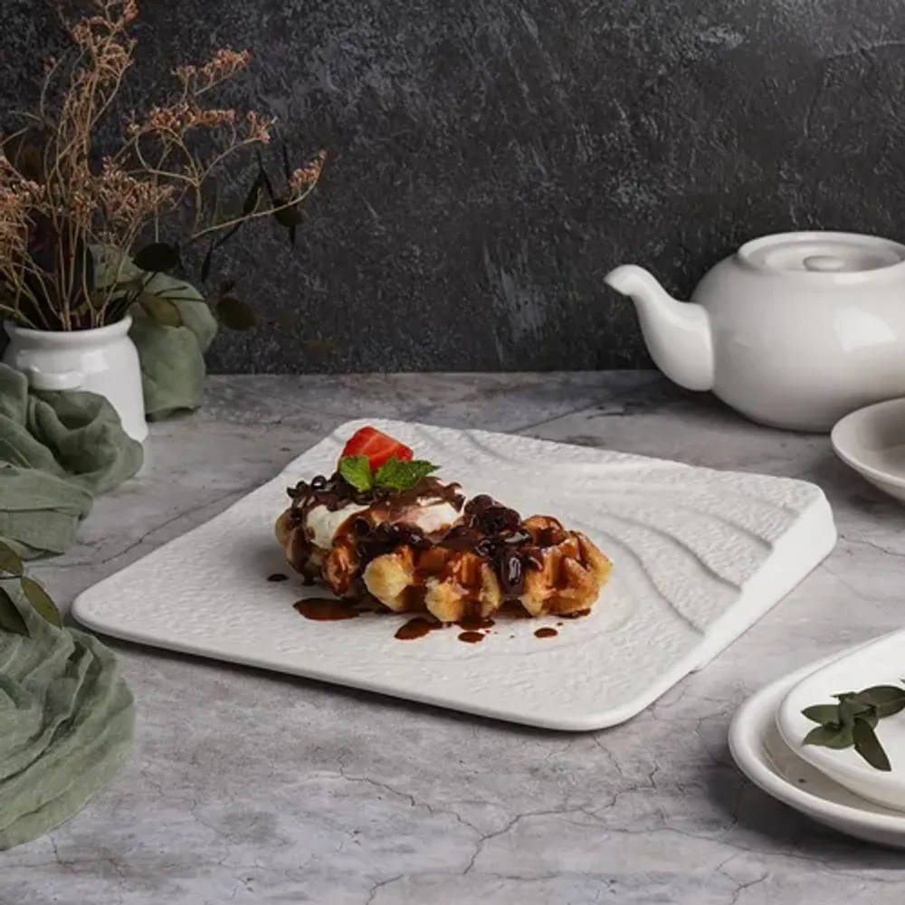 Тарелка 25*25 см h2,8/1 см квадратная борт лесенка Oyster белая фарфор P.L. Proff Cuisine [6]