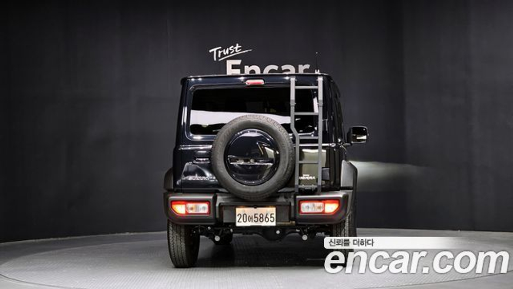 Suzuki Jimny 1.5 — 2023