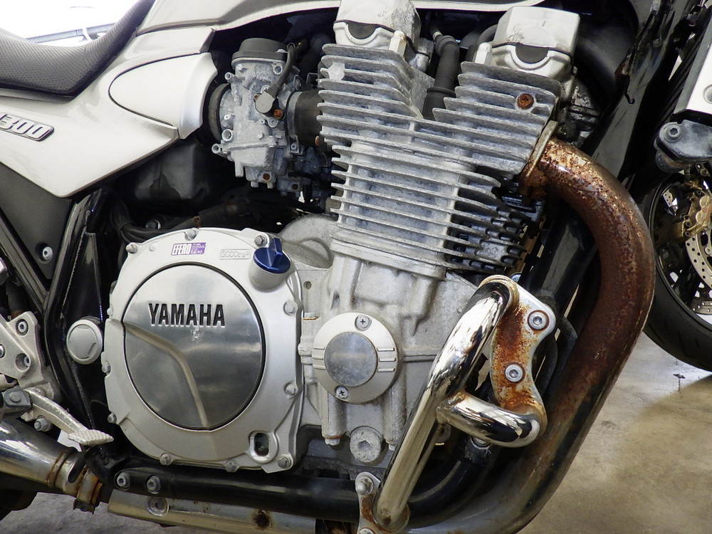Yamaha XJR1300 2003