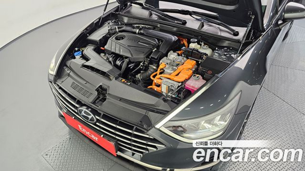 Hyundai Sonata Premium Plus — 2023