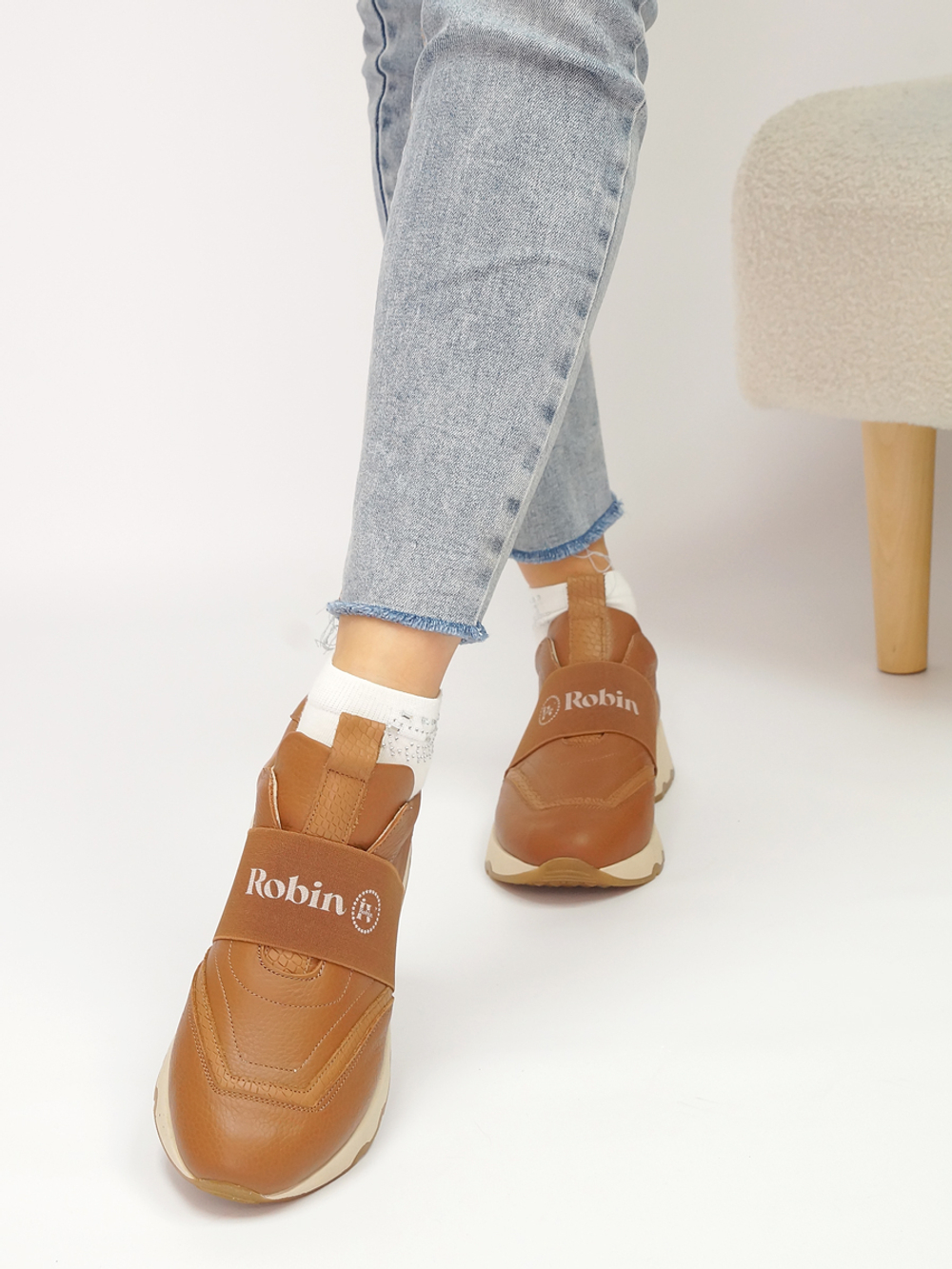 Кроссовки женские демисезонные ROBIN FOOTWEAR 1353 \02