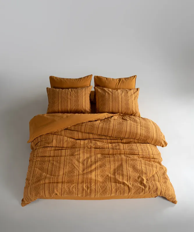 Lımasso КПБ 4 пр. Coastal Trio Mustard ЕВРО пододеяльник 200*220, простынь 240*260, наволочки 50*70 2шт