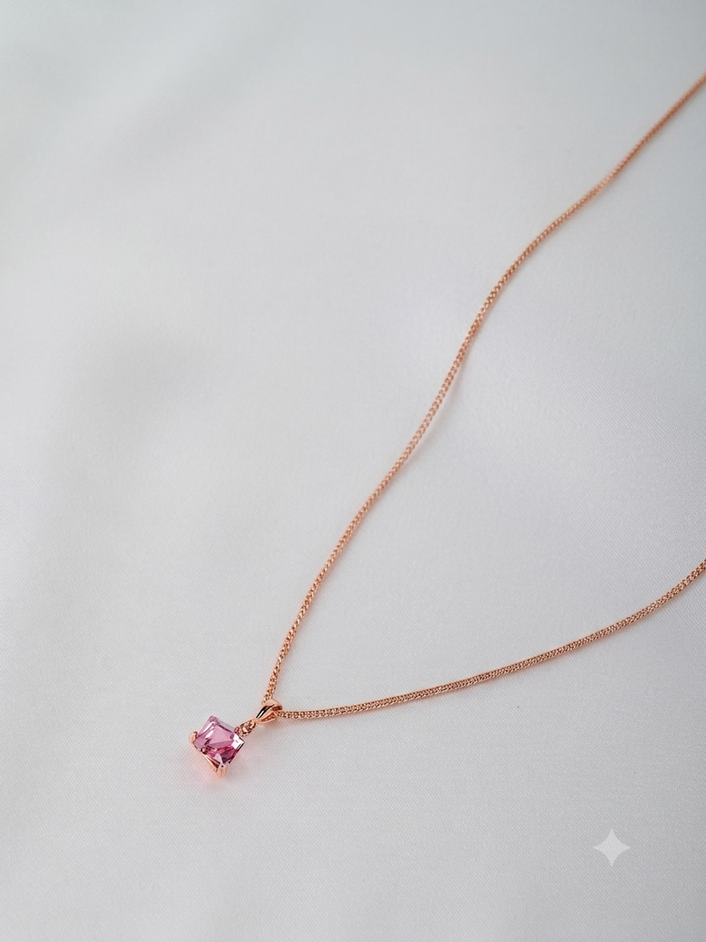 Кулон-кубик Миражи с розовым кристаллом Swarovski