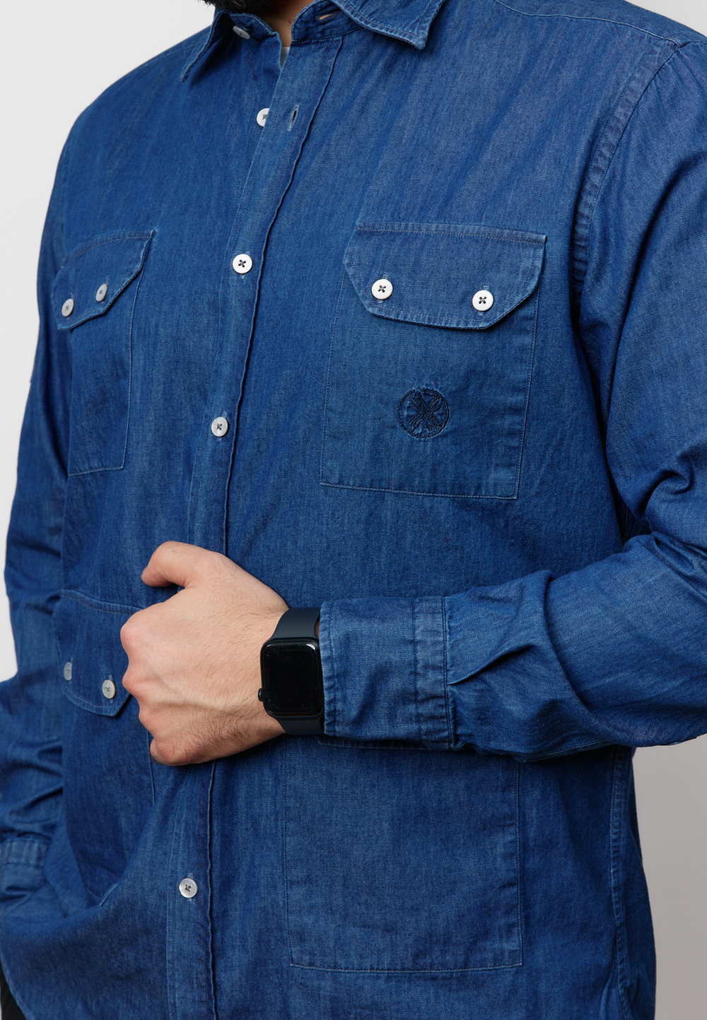 Рубашка мужская с накладными карманами DENIM BLUE