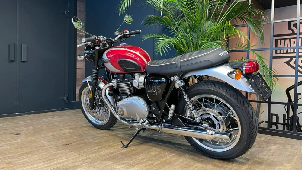 TRIUMPH BONNEVILLE T120, Элвис, 2024